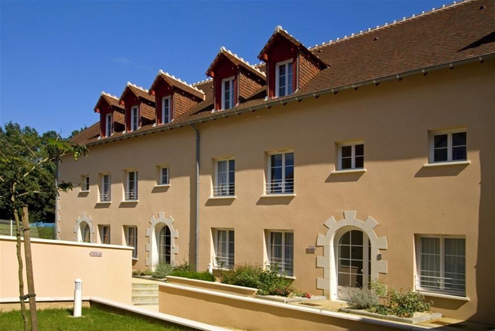 Terres De France - Appart'Hotel Ла-Рош-Позе Экстерьер фото