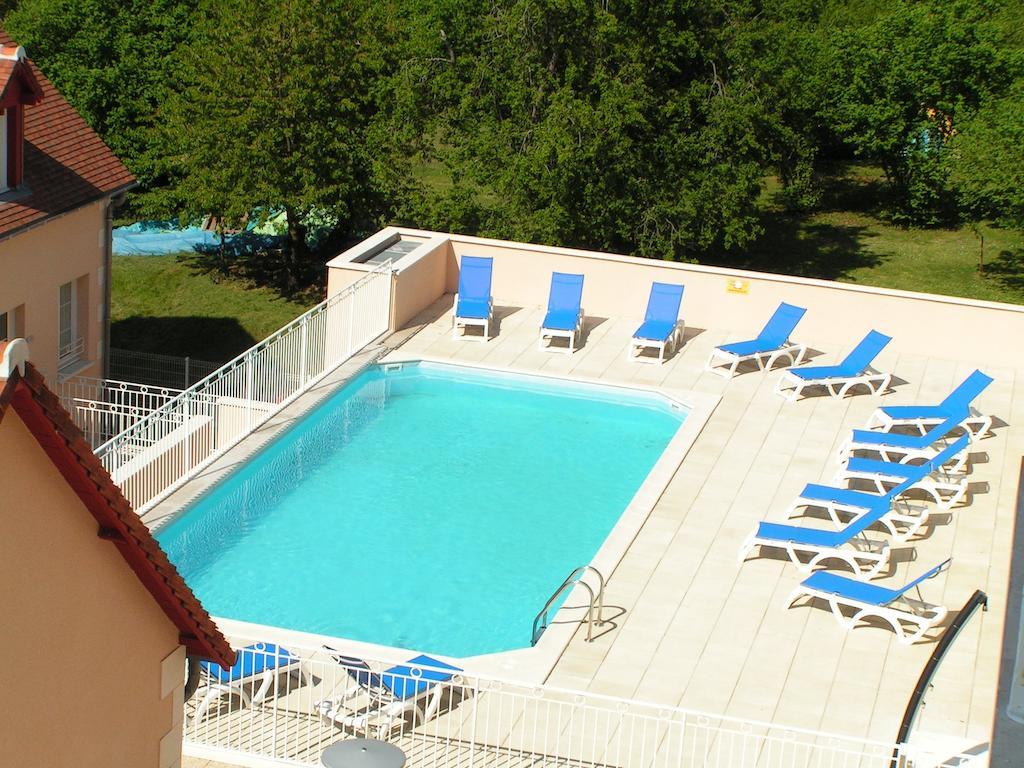 Terres De France - Appart'Hotel Ла-Рош-Позе Экстерьер фото