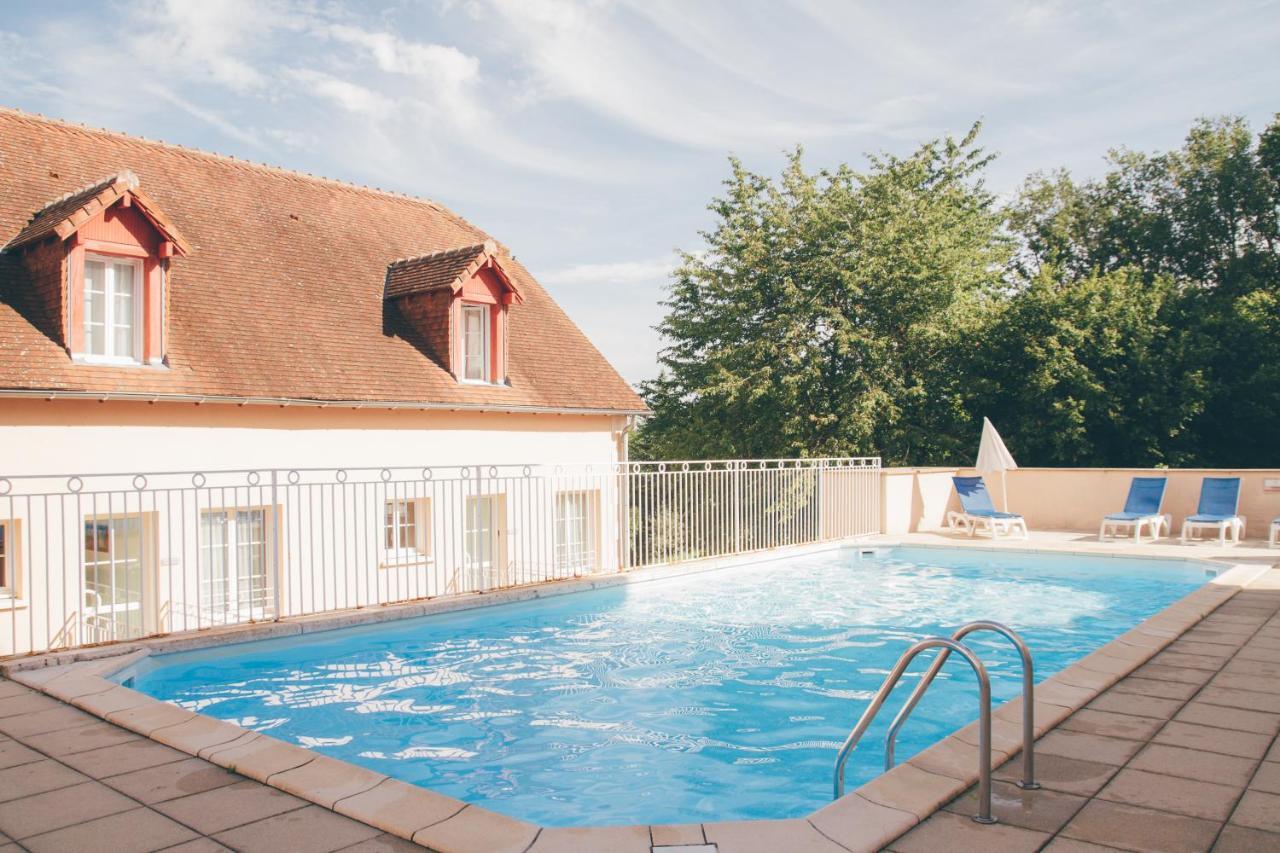Terres De France - Appart'Hotel Ла-Рош-Позе Экстерьер фото
