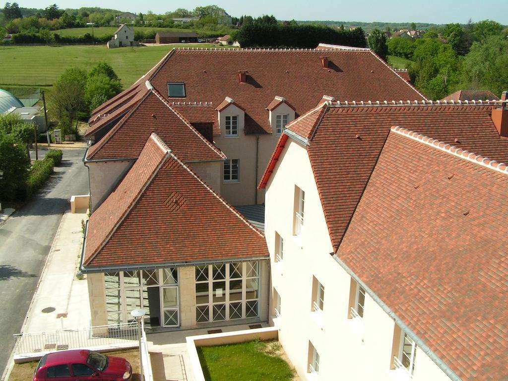 Terres De France - Appart'Hotel Ла-Рош-Позе Экстерьер фото